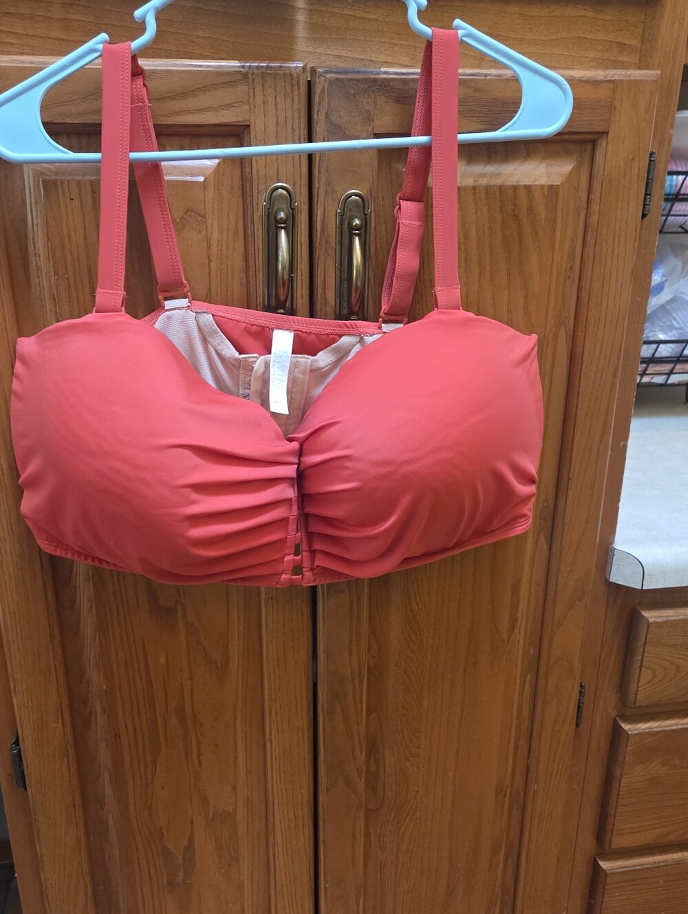 Cacique size coral bikini top - size 44G in excellent condition